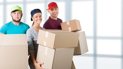 Packing and loading service for Kew removals