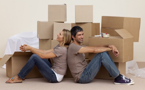 Professional packing support for a home move in Kew