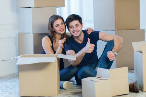 Reliable man and van moving solution in Kew