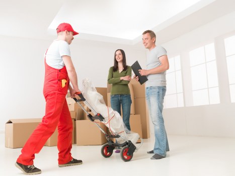 Furniture transport and collection service in Kew